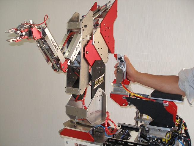 エアー多関節ロボット試作機<Fire-Eagle>(エアー駆動)
